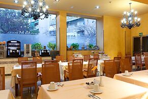 Senator Granada Hotel