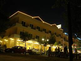 Hotel Kiani Akti