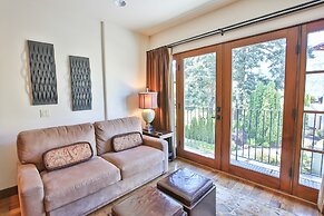 Columbia Cliff Villas Hotel