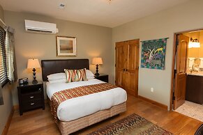 Columbia Cliff Villas Hotel