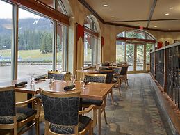The Residences at Sun Peaks Grand