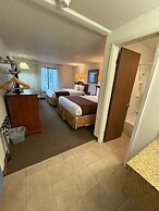 Richland Inn & Suites