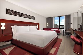Revery Toronto Downtown, Curio Collection by Hilton