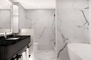 Revery Toronto Downtown, Curio Collection by Hilton