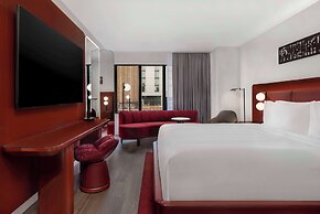 Revery Toronto Downtown, Curio Collection by Hilton