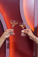 Revery Toronto Downtown, Curio Collection by Hilton