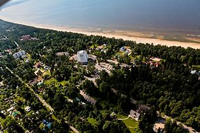 Meresuu SPA & Hotel