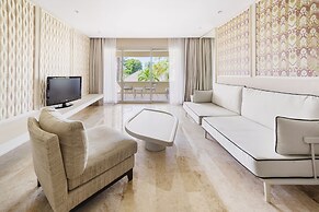 Privilege Aluxes Isla Mujeres Adults Only