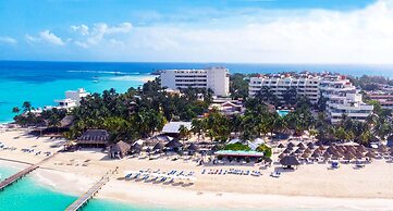 Privilege Aluxes Isla Mujeres Adults Only