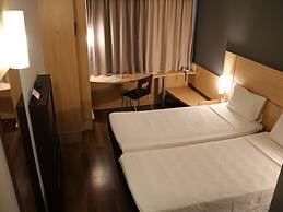 Ibis Salvador Rio Vermelho