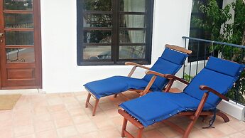 Uma Casa à Beira Sol