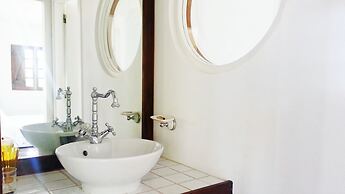 Uma Casa à Beira Sol