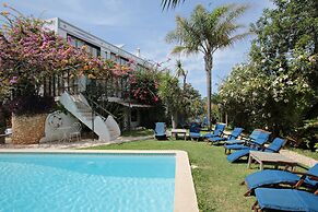 Uma Casa à Beira Sol