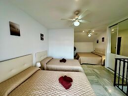 Apartamentos Turísticos Las Rosas de Capistrano