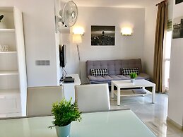 Apartamentos Turísticos Las Rosas de Capistrano