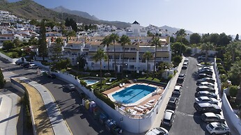 Apartamentos Turísticos Las Rosas de Capistrano