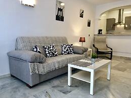 Apartamentos Turísticos Las Rosas de Capistrano