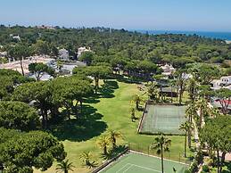 Vale Do Garrão Villas