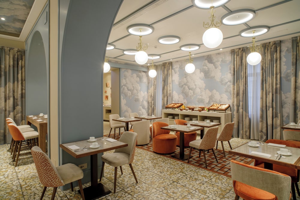 Rosetta Hotel Perugia, Tapestry Collection by Hilton