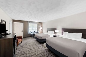 Quality Inn & Suites Munising