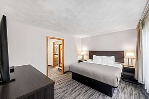 Quality Inn & Suites Munising