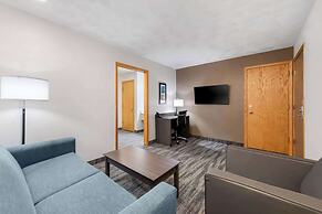 Quality Inn & Suites Munising