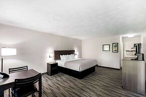 Quality Inn & Suites Munising