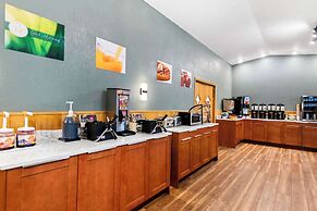 Quality Inn & Suites Munising