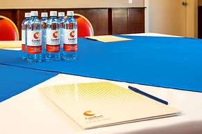 Comfort Inn Surrey Hotel