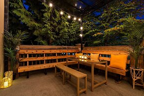 Comfort Inn Surrey Hotel