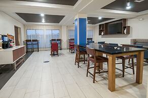 Holiday Inn Express & Suites Ocean Springs by IHG