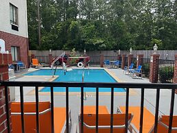 Holiday Inn Express & Suites Ocean Springs by IHG