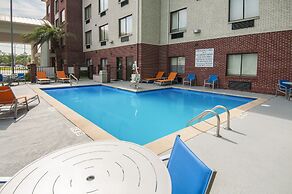 Holiday Inn Express & Suites Ocean Springs by IHG