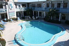 Royal North Beach All Suites