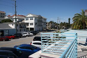 Royal North Beach All Suites