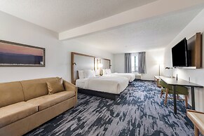 Fairfield Inn & Suites by Marriott Greensboro Coliseum Area