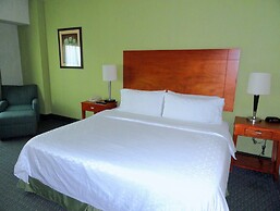 Holiday Inn Express Hotel & Suites Toluca Zona Aeropuerto by IHG