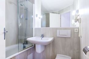 Comfort Hotel Evreux