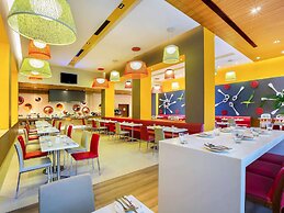 ibis Gurgaon Golf Course Road Hotel