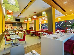 ibis Gurgaon Golf Course Road Hotel