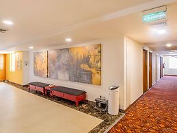 ibis Gurgaon Golf Course Road Hotel