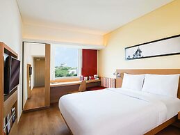 ibis Gurgaon Golf Course Road Hotel