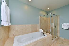 Grand Eastonian Hotel & Suites