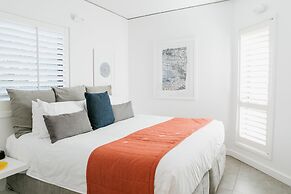 Netanya Noosa Beachfront Resort