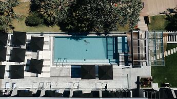 Netanya Noosa Beachfront Resort