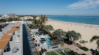 Netanya Noosa Beachfront Resort