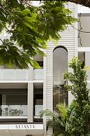 Netanya Noosa Beachfront Resort