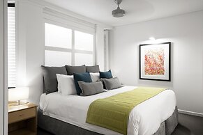 Netanya Noosa Beachfront Resort