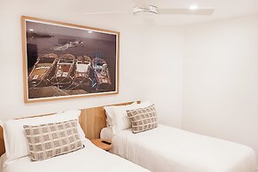 Netanya Noosa Beachfront Resort