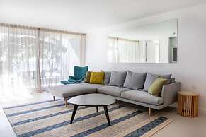 Netanya Noosa Beachfront Resort